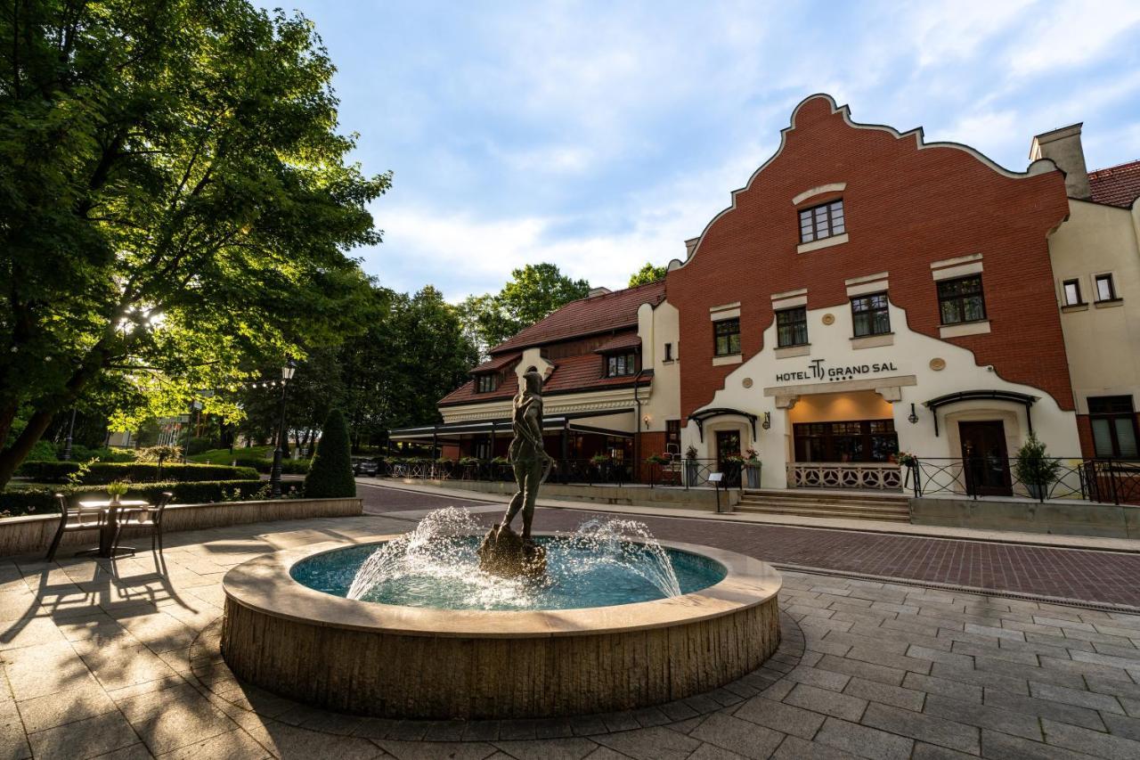 Hotel Grand Sal Wieliczka Exterior foto