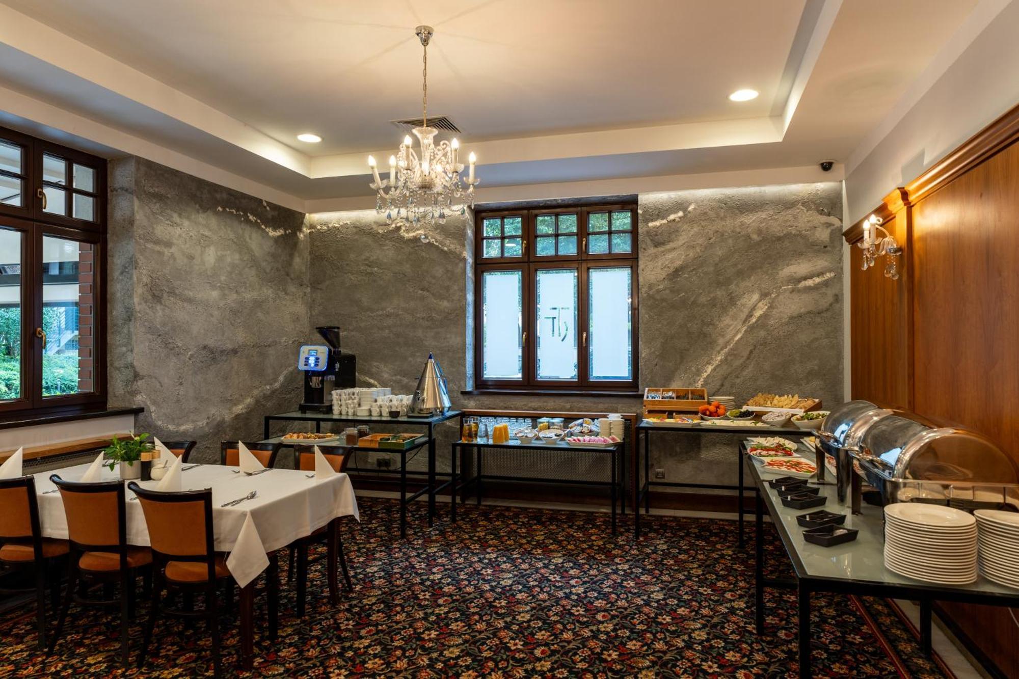 Hotel Grand Sal Wieliczka Exterior foto