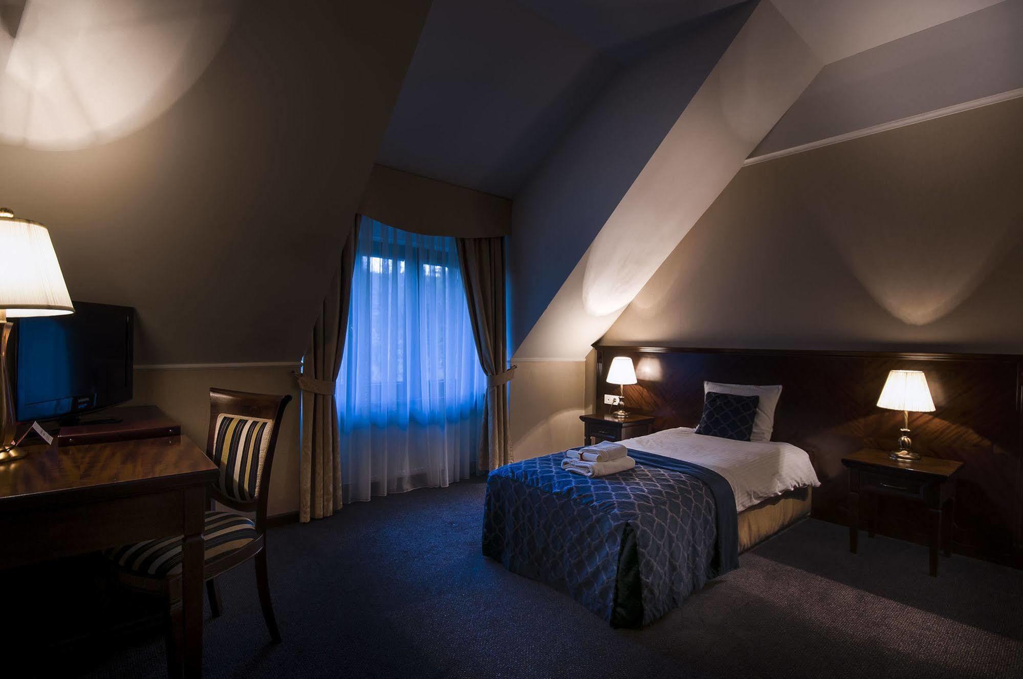Hotel Grand Sal Wieliczka Exterior foto